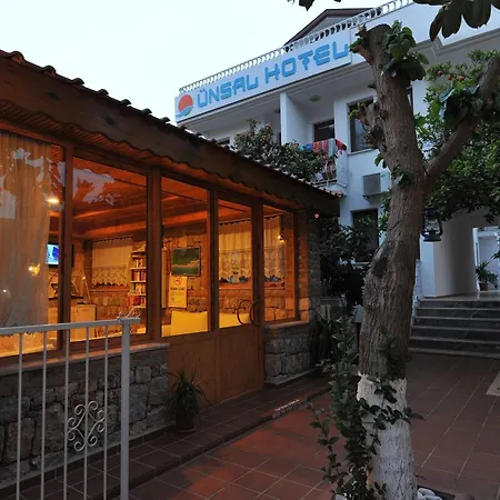 Unsal מלון אולודניץ